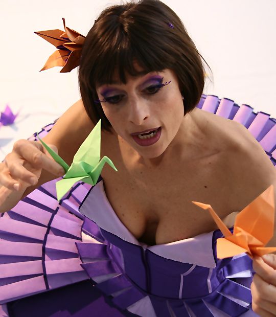 Versüßen Sie Ihre Firmenfeier mit Origami Showact